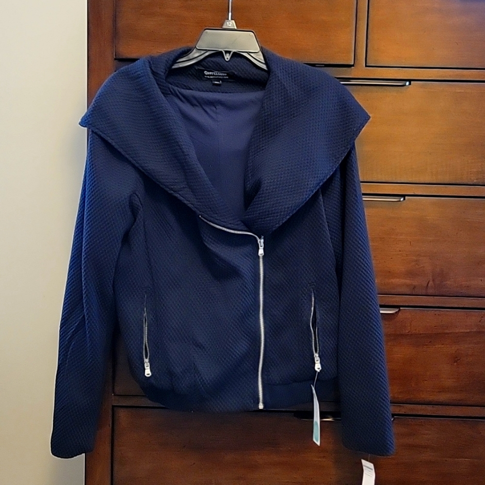 Stitch fix, tags on Navy blue jacket.